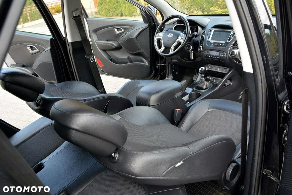 Hyundai ix35 1.6 GDI Premium 2WD - 21