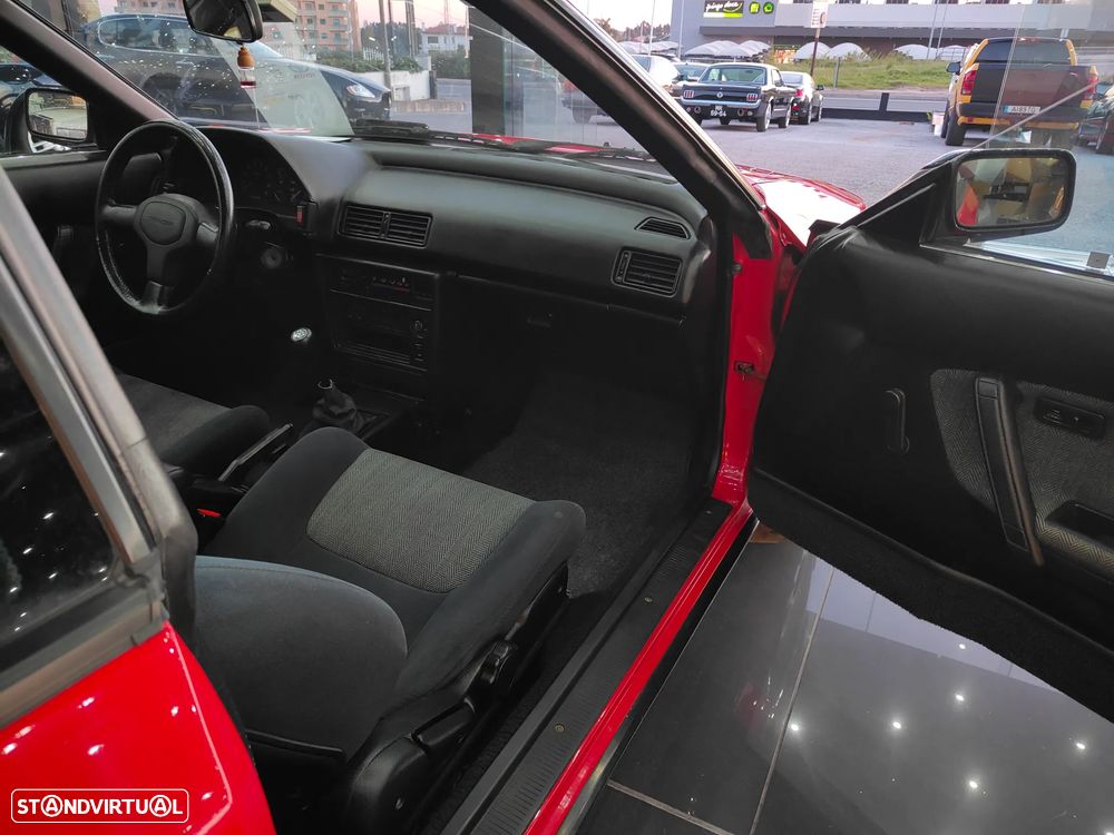 Toyota Celica 1.6 GT - 10