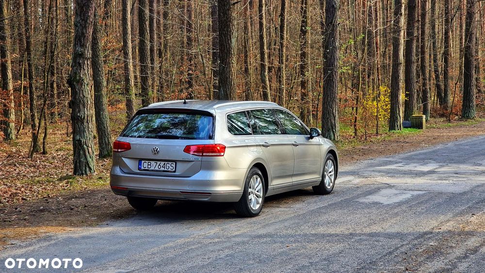Volkswagen Passat 2.0 TDI BMT Comfortline - 6