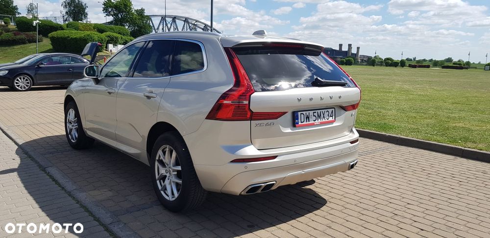 Volvo XC 60 - 4