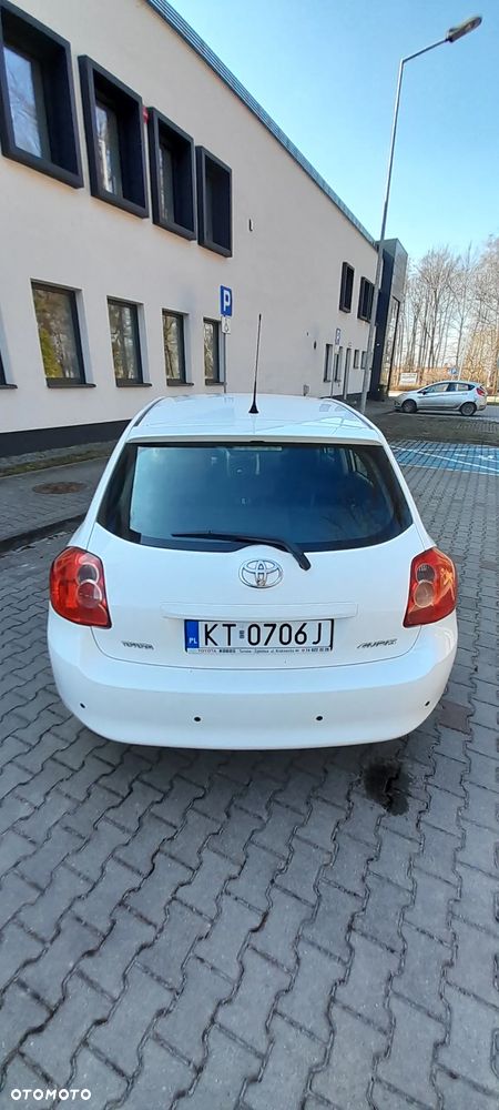 Toyota Auris 1.33 VVT-i - 5