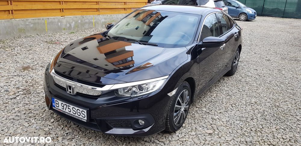 Honda Civic 1.5 VTEC Turbo Elegance Navi - 1