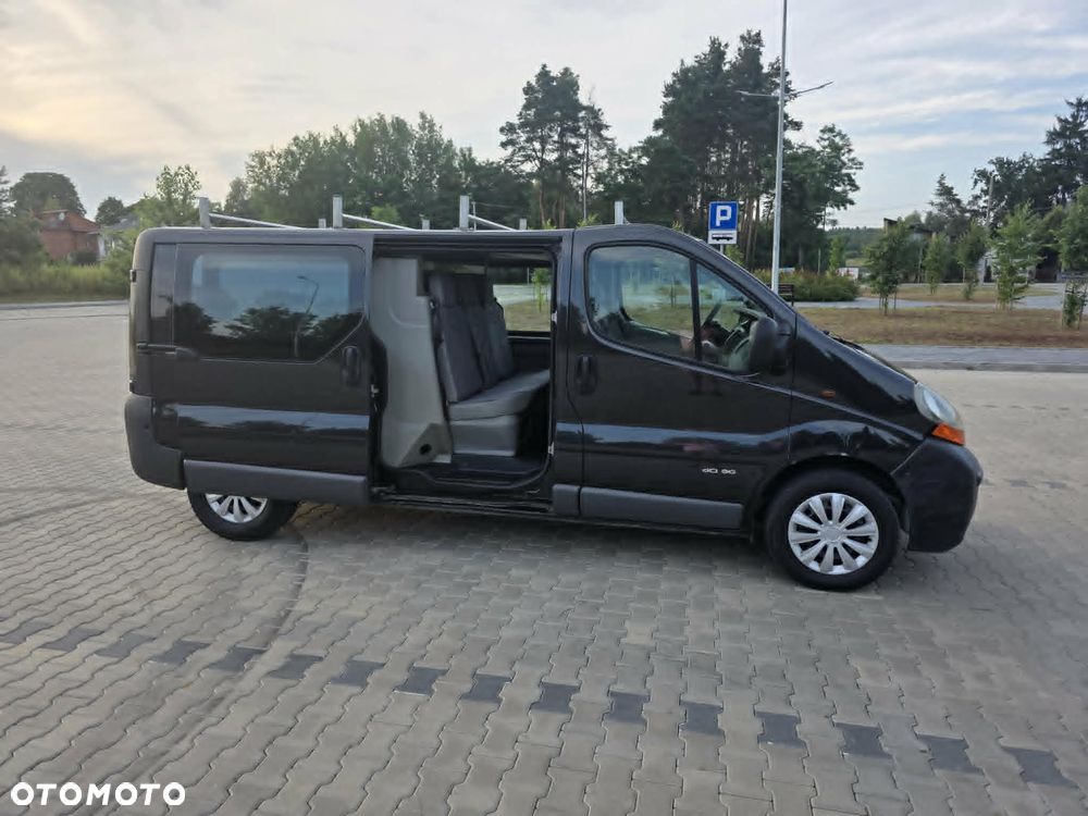 Renault Trafic - 12
