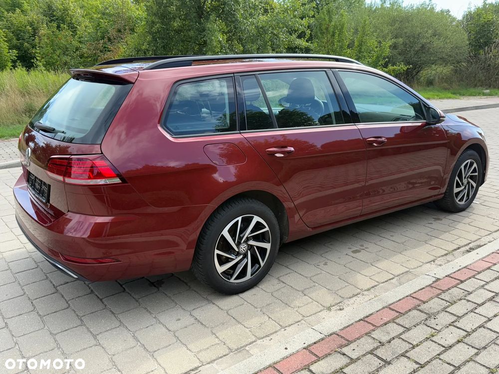 Volkswagen Golf 1.0 TSI City - 4