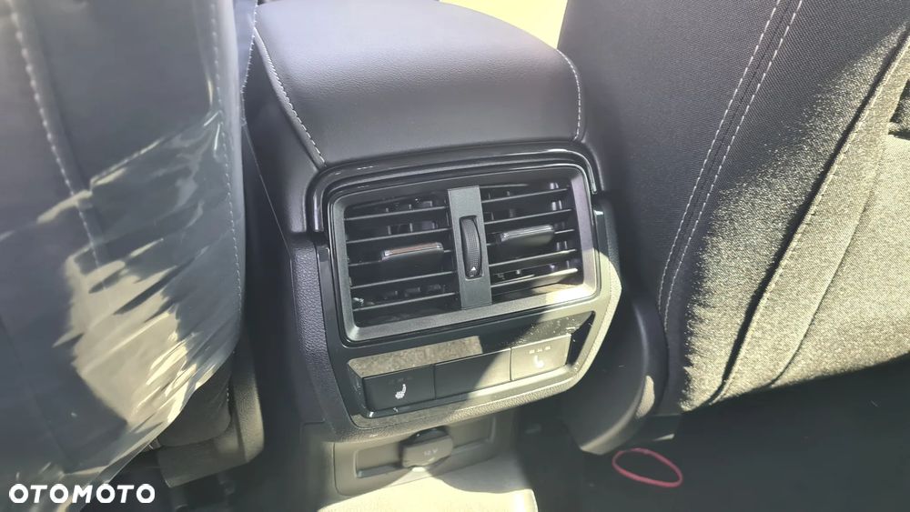 Skoda Karoq 1.5 TSI ACT Sportline DSG - 14