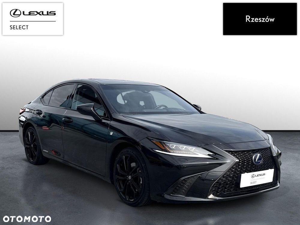 Lexus ES 300h F Sport Edition - 7