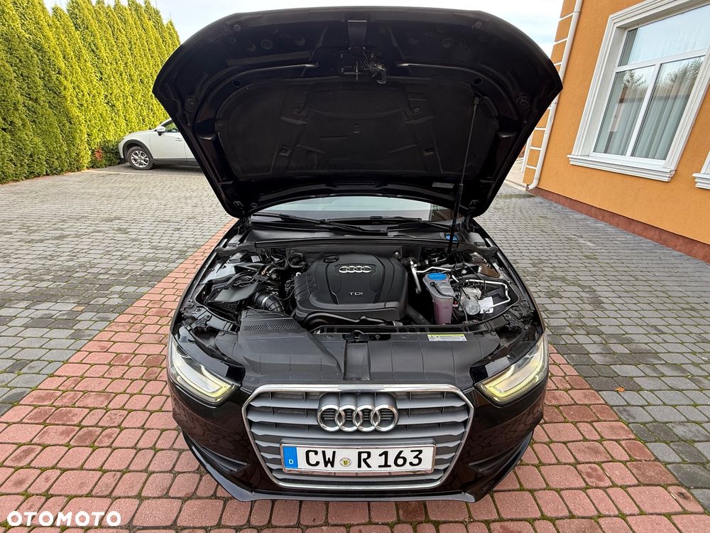 Audi A4 Avant 2.0 TDI DPF Attraction - 16