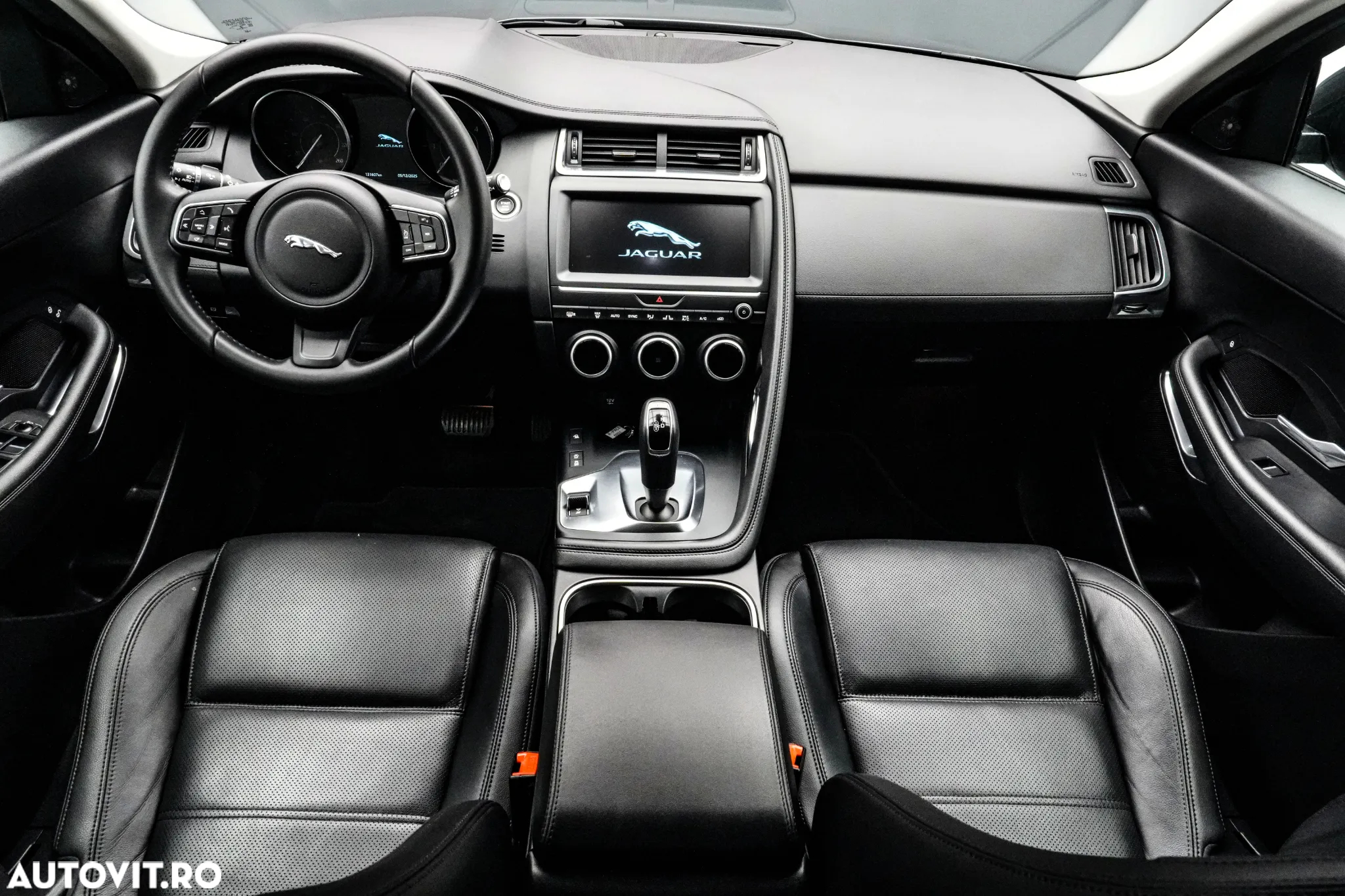 Jaguar E-Pace D150 AWD S - 8