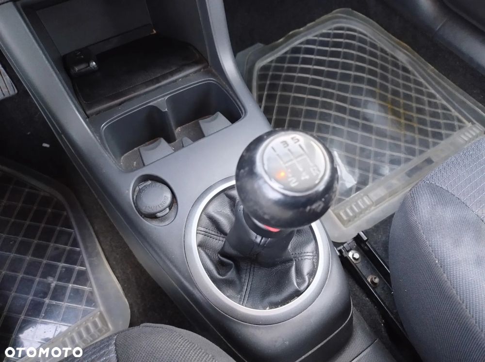 Suzuki Swift 1.3 GS / Premium 4WD - 35