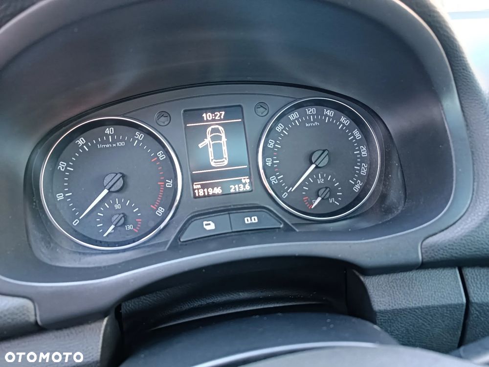 Skoda Roomster 1.4 16V - 11