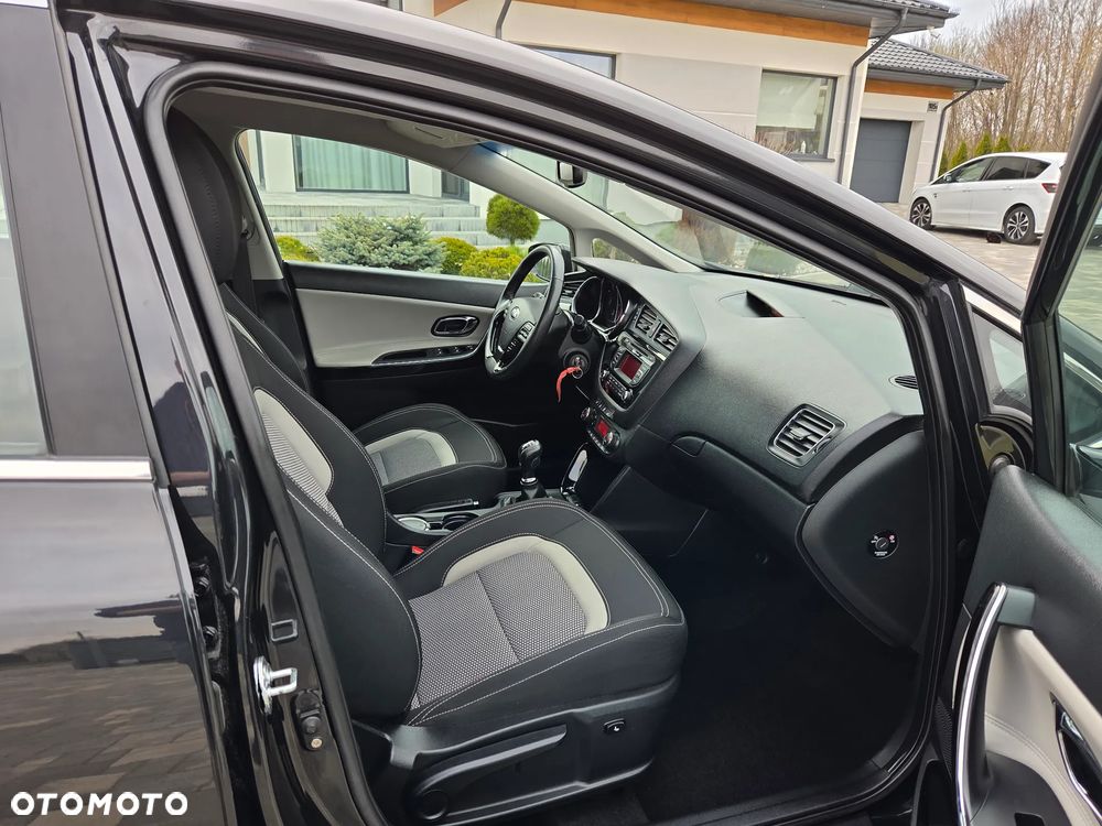 Kia Ceed 1.6 GDI ISG Dream Team Edition - 24