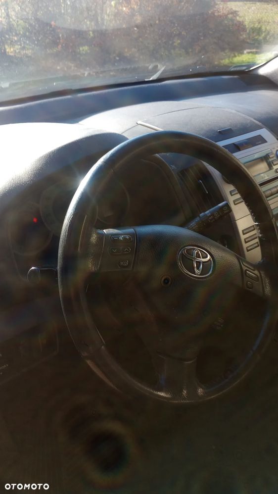 Toyota Corolla Verso 2.0 D-4D Sol - 3