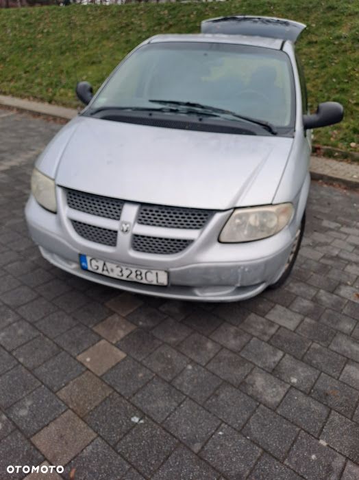Dodge Caravan - 1