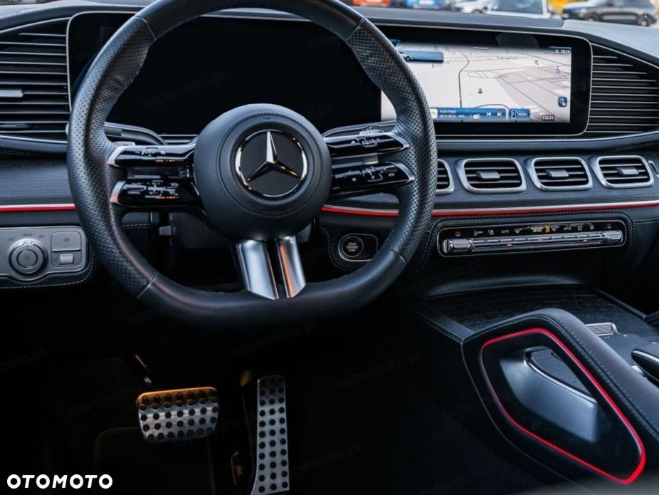 Mercedes-Benz GLE 300 d mHEV 4-Matic AMG Line - 12