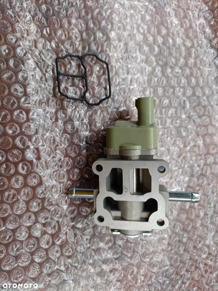 silniczek silnik krokowy Toyota 3.4 V6 Land Cruiser 4Runner Hilux Surf Tacoma Tundra Grand Hiace Granvia Prado 90 95 T100 5VZFE 5VZ 3.4i SR5 22270-62050 136800-0680 2227062050 1368000680 3400 benzyna - 3