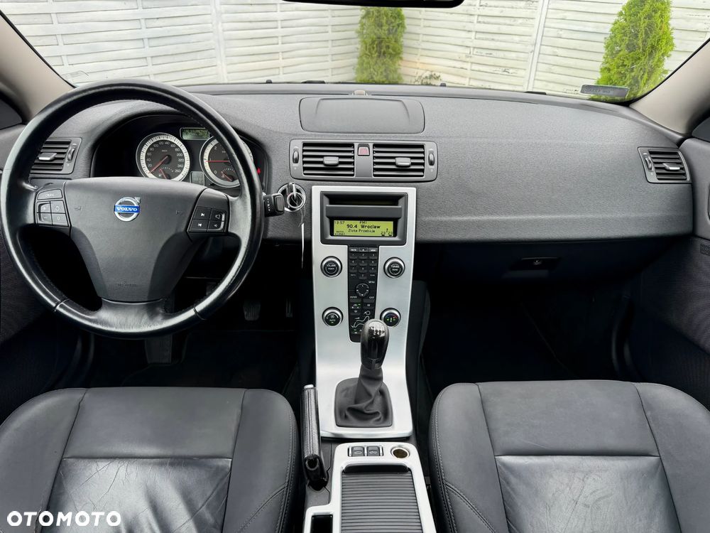 Volvo C70 2.0D Momentum - 9