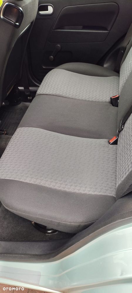 Ford Fusion - 6