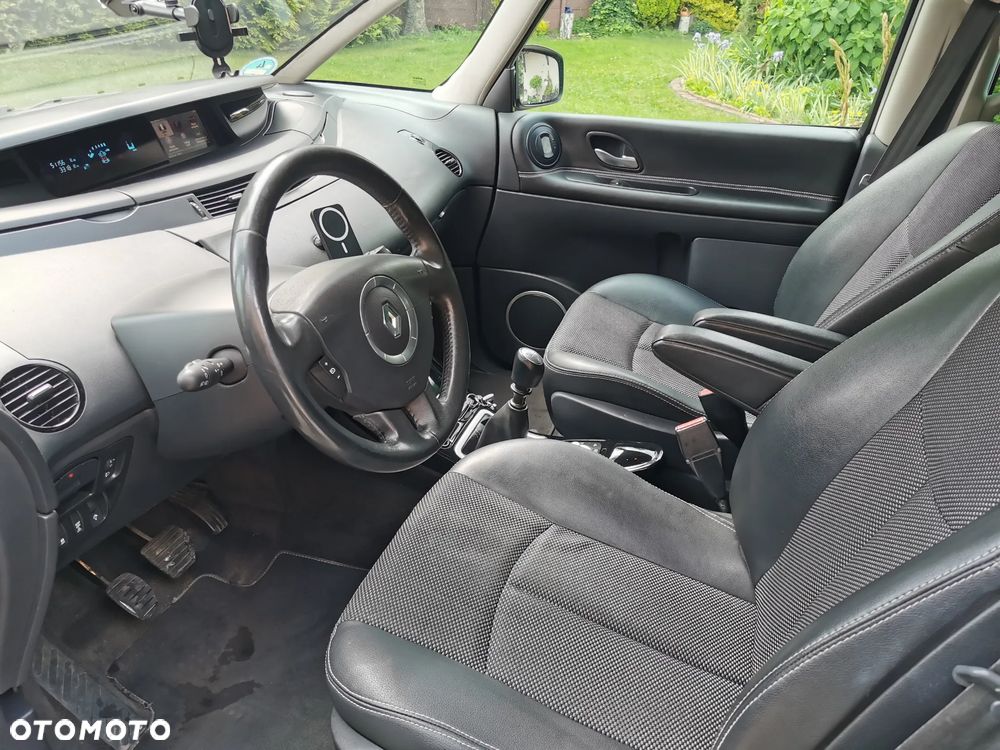 Renault Espace 2.0 dCi SL Alcantara - 9