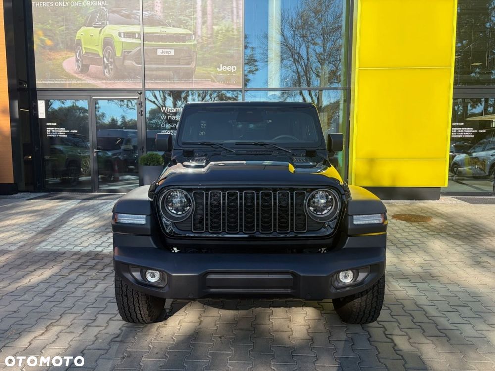 Jeep Wrangler - 4