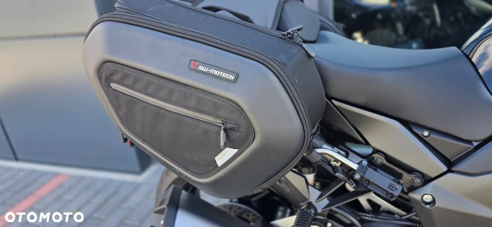 Kawasaki Ninja 1000 SX - 16