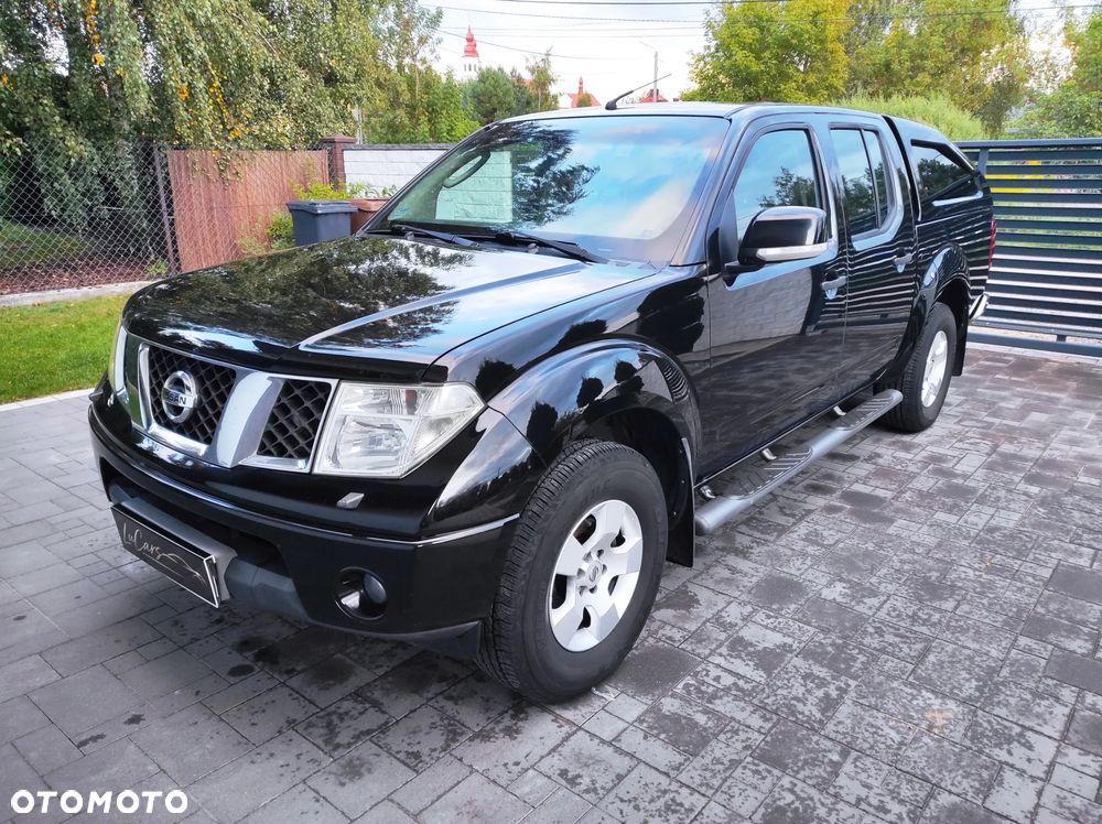 Nissan Navara 2.5 D Platinum - 1