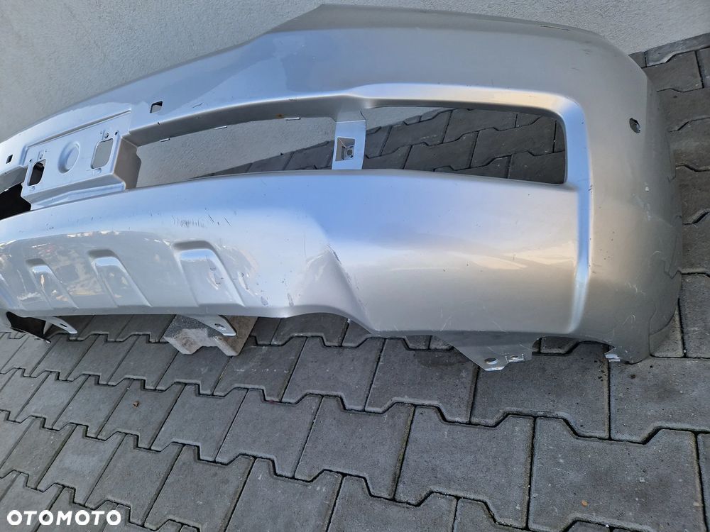 Zderzak Toyota Land Cruiser 200 L200 2007 - - 6