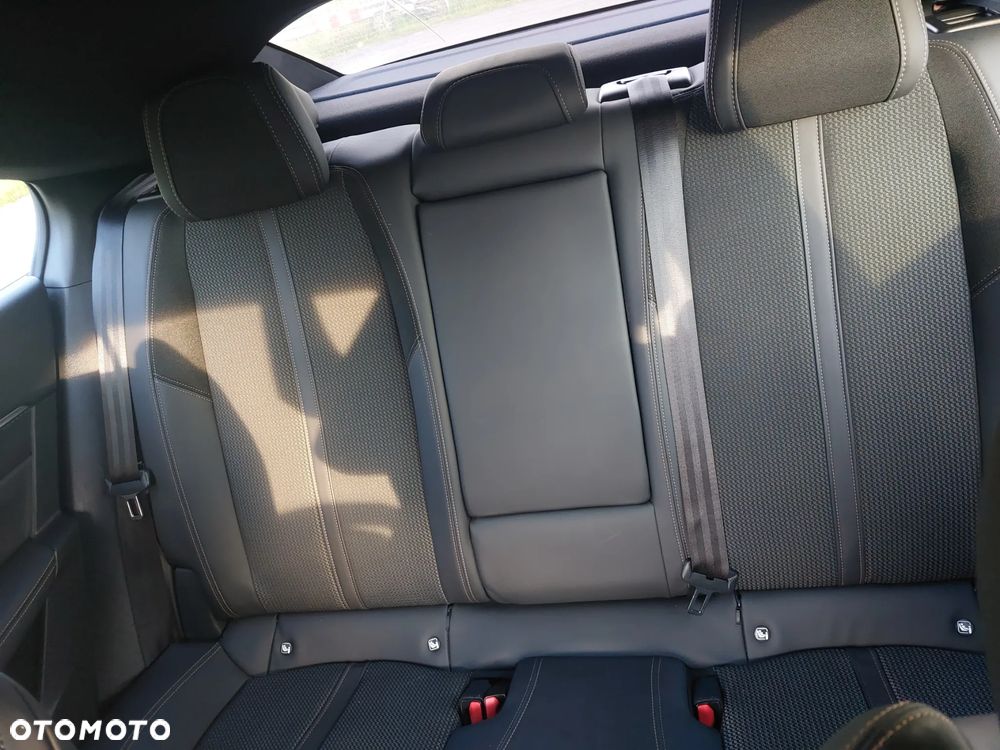 Peugeot 508 1.6 PureTech GT Line S&S EAT8 - 39