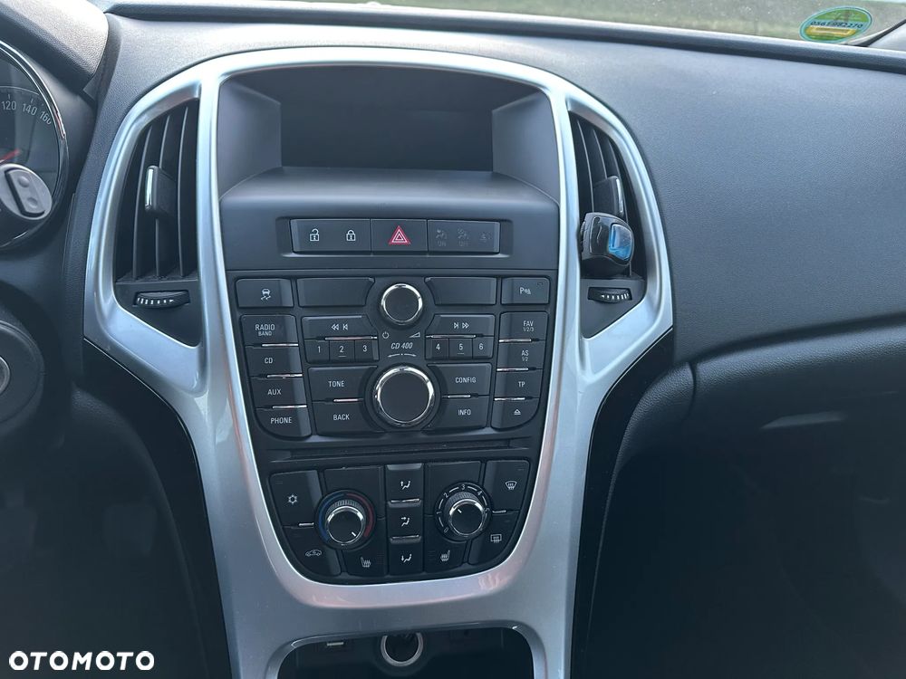 Opel Astra 1.4 Turbo - 12