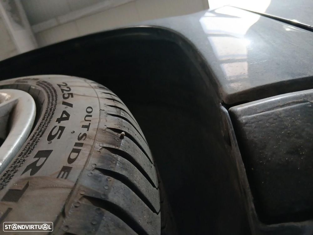 Cava roda frente esquerda AUDI A3 (8V1, 8VK)