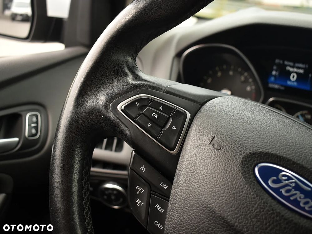 Ford Focus 1.6 Trend - 22