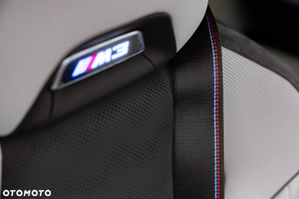 BMW M3 Competition xDrive sport - 27