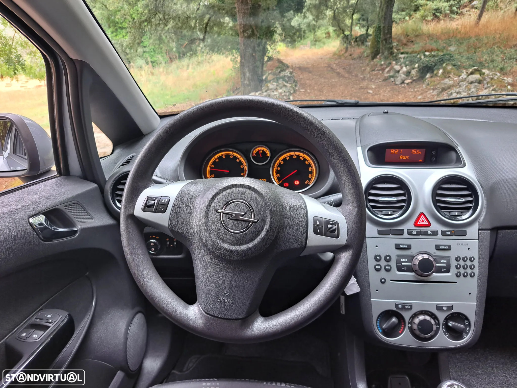 Opel Corsa - 16