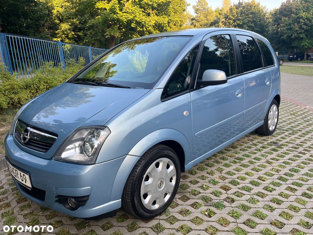 Opel Meriva 1.8 16V Cosmo Easytronic - 1
