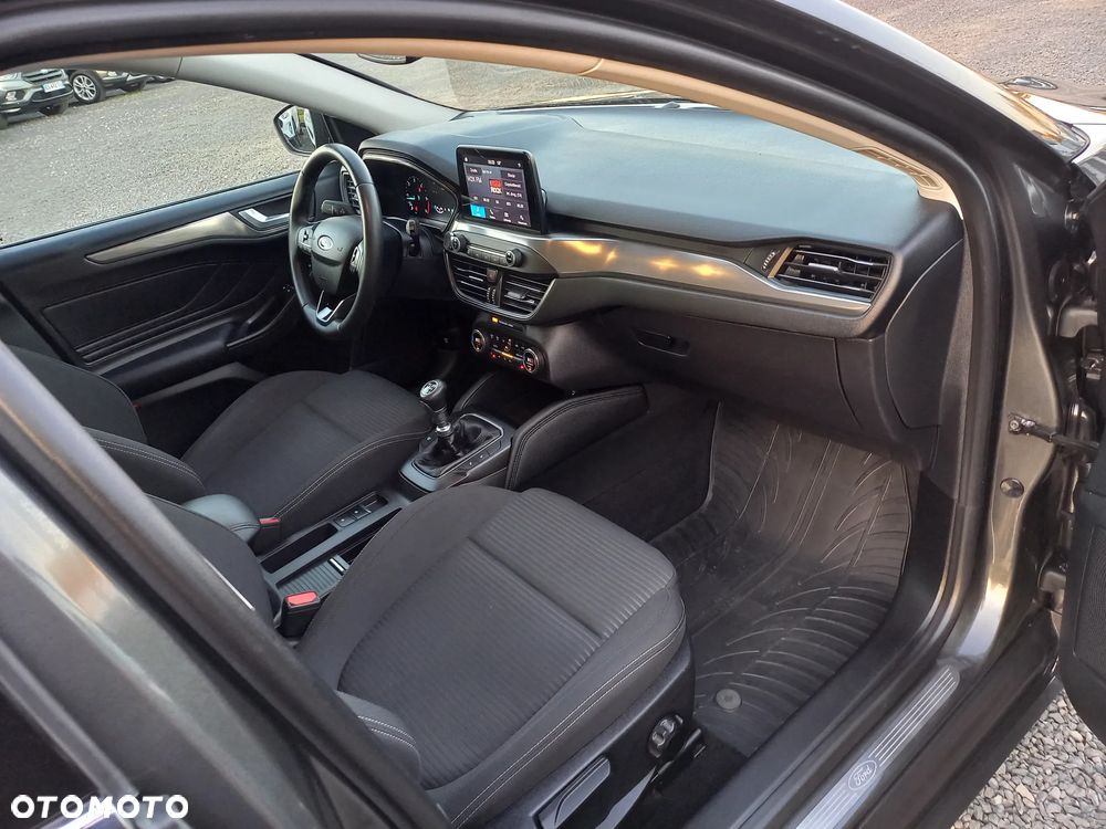 Ford Focus 1.5 EcoBlue STart-Stopp-System TITANIUM - 23