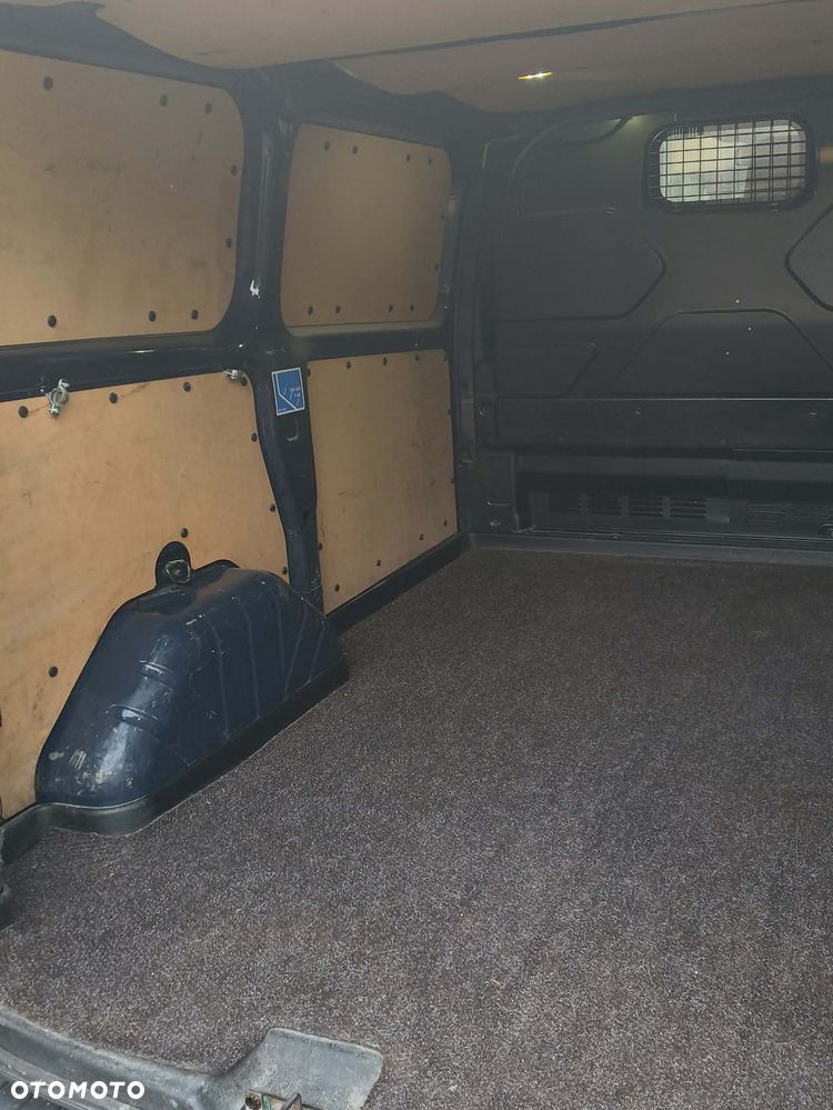 Ford Transit Custom - 9