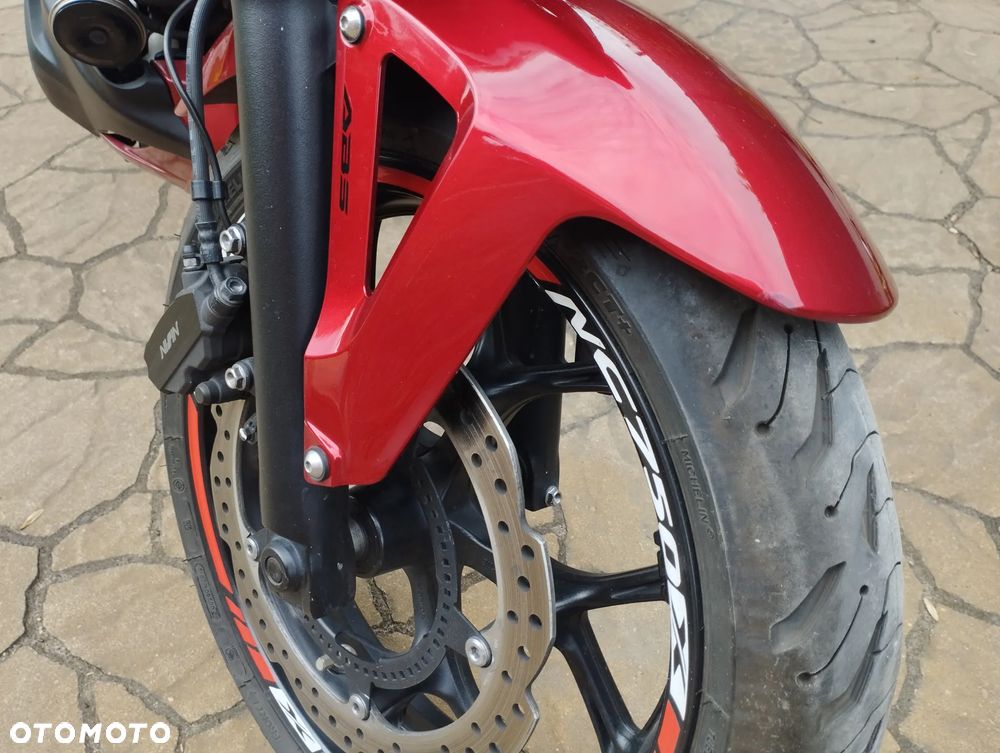 Honda NC - 13