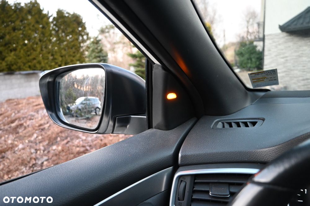 Nissan Qashqai 1.7 dCi 4x4 Tekna+ Xtronic - 31