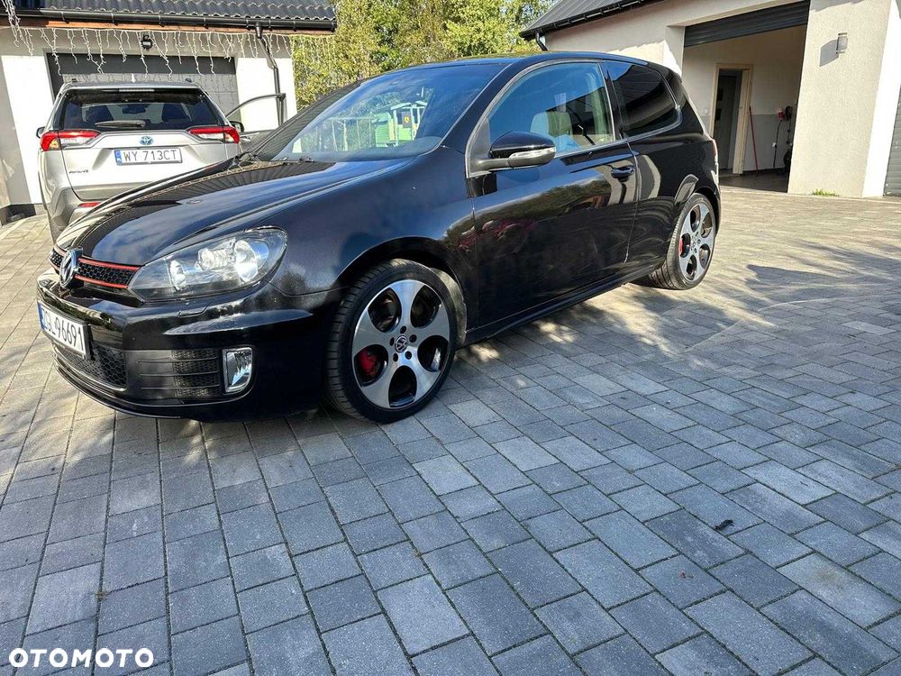 Volkswagen Golf - 4