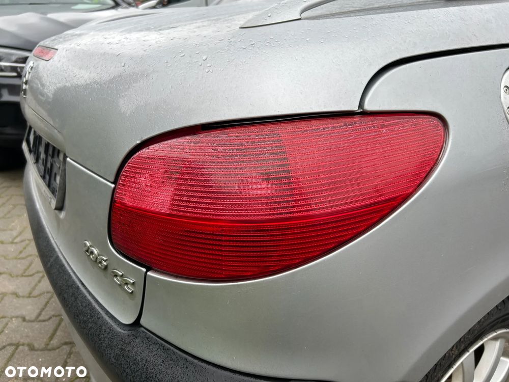 LAMPA TYLNA PRAWA LEWA PEUGEOT 206CC - 3