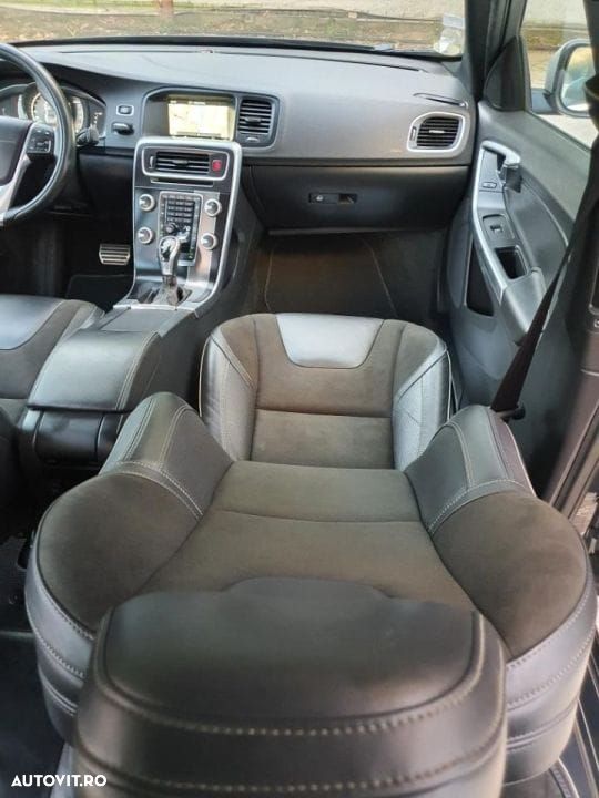 Volvo S60 D3 Geartronic RDesign - 15