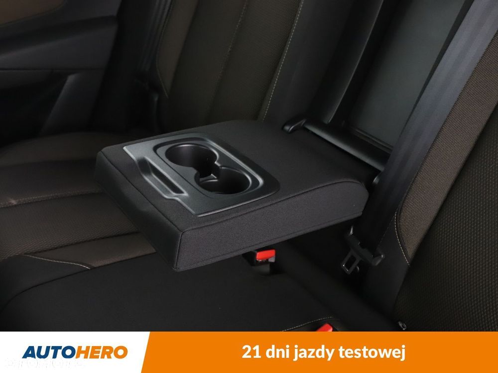 DS Automobiles DS 7 Crossback - 37