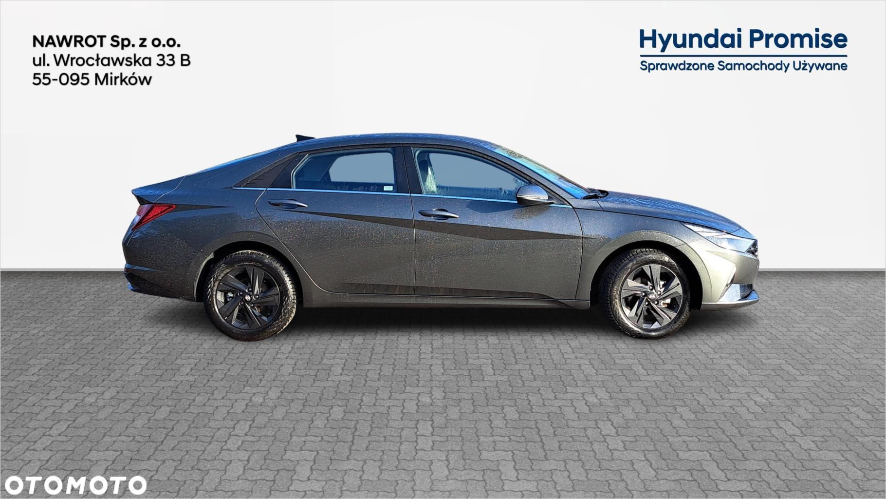 Hyundai Elantra - 5