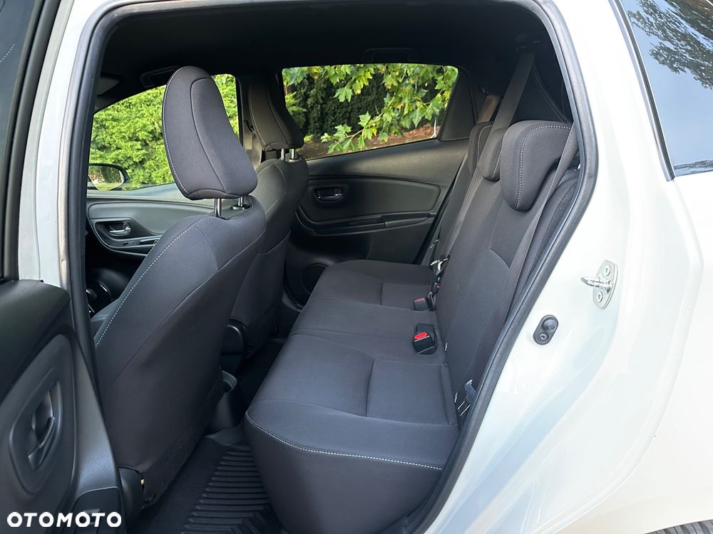 Toyota Yaris 1.5 Selection - 23