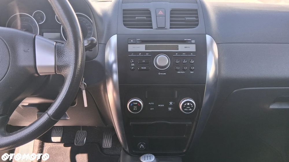 Fiat Sedici 1.6 16V 4x4 Easy - 11