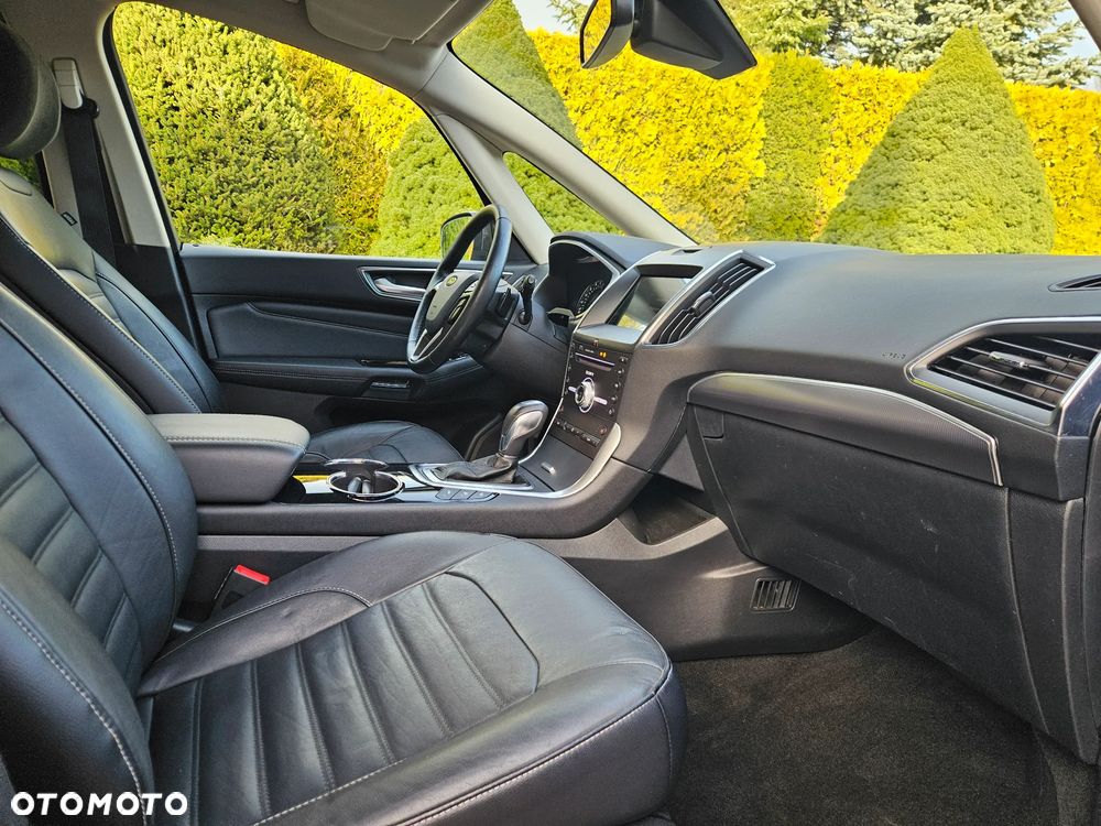 Ford Galaxy 2.0 TDCi Allrad Titanium - 23