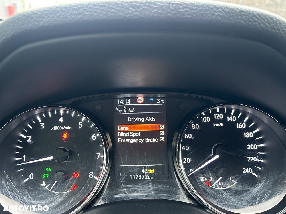 Nissan Qashqai 1.6 DIG-T TEKNA - 16