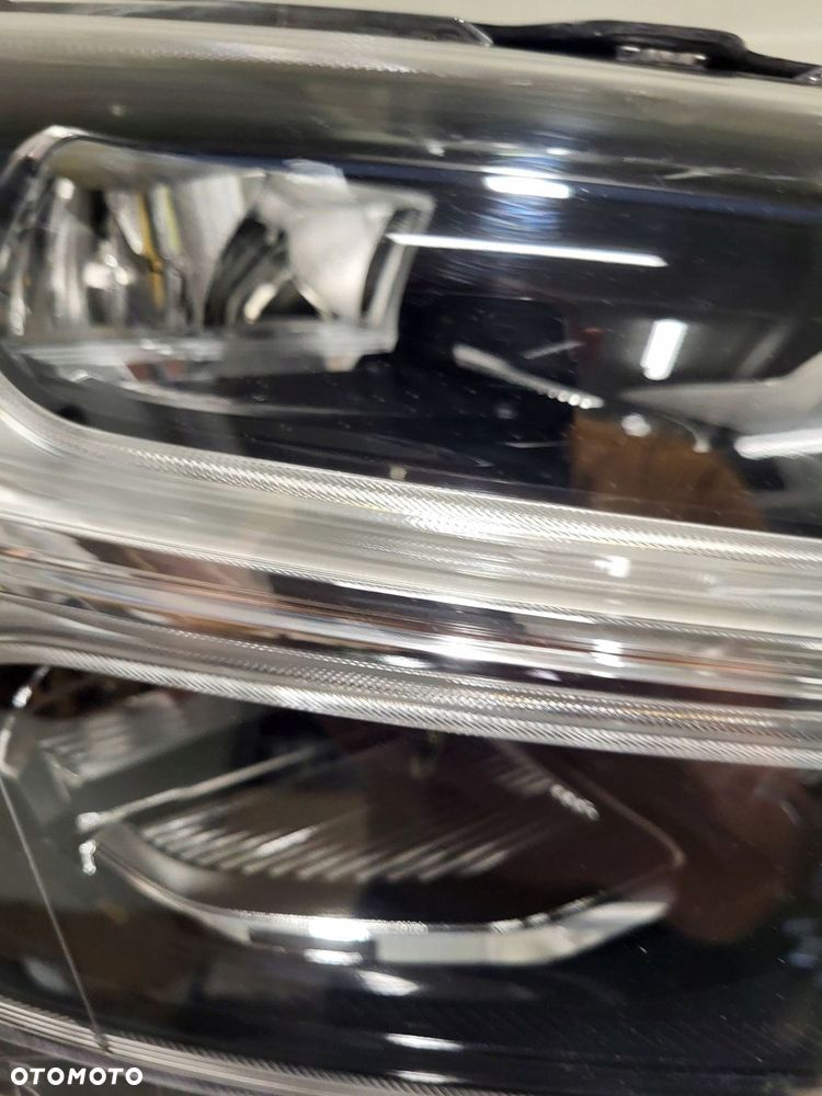 volvo xc40 mid led przód strona prawa kompletna 32342525 - 3