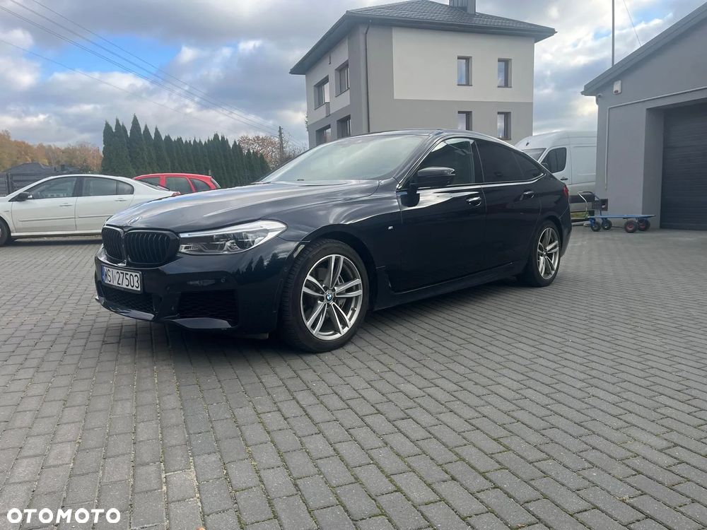 BMW 6GT 640i xDrive Gran Turismo - 2