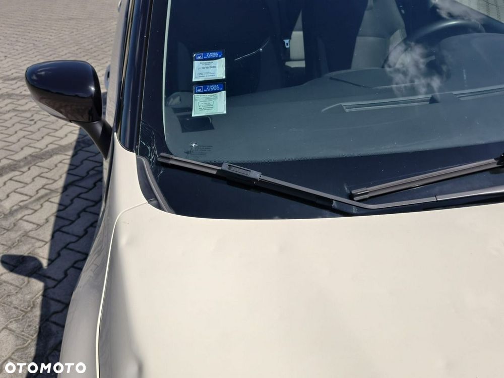 Renault Captur - 21