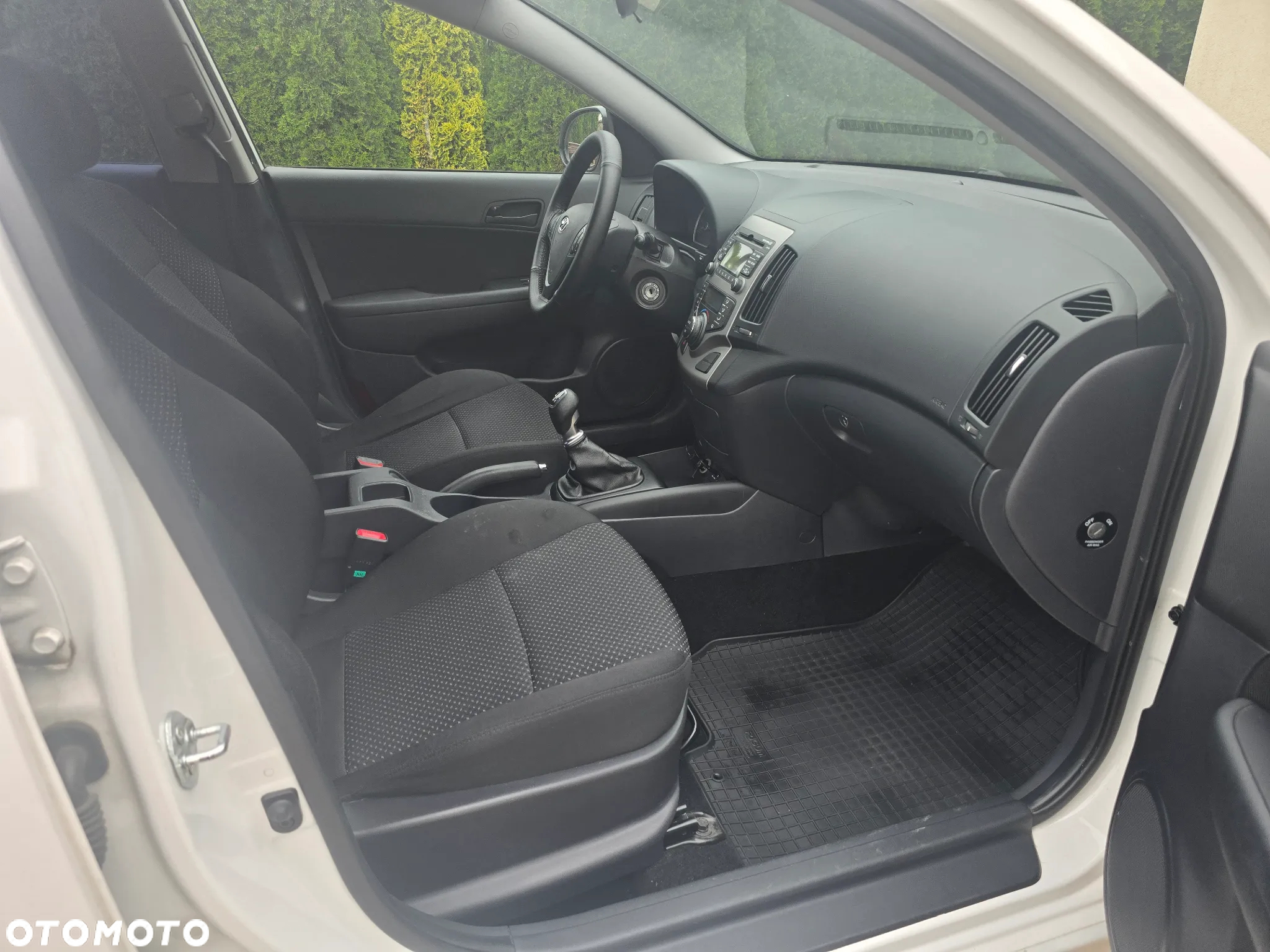 Hyundai i30 i30cw 1.4 UEFA EURO 2012 Edition - 6